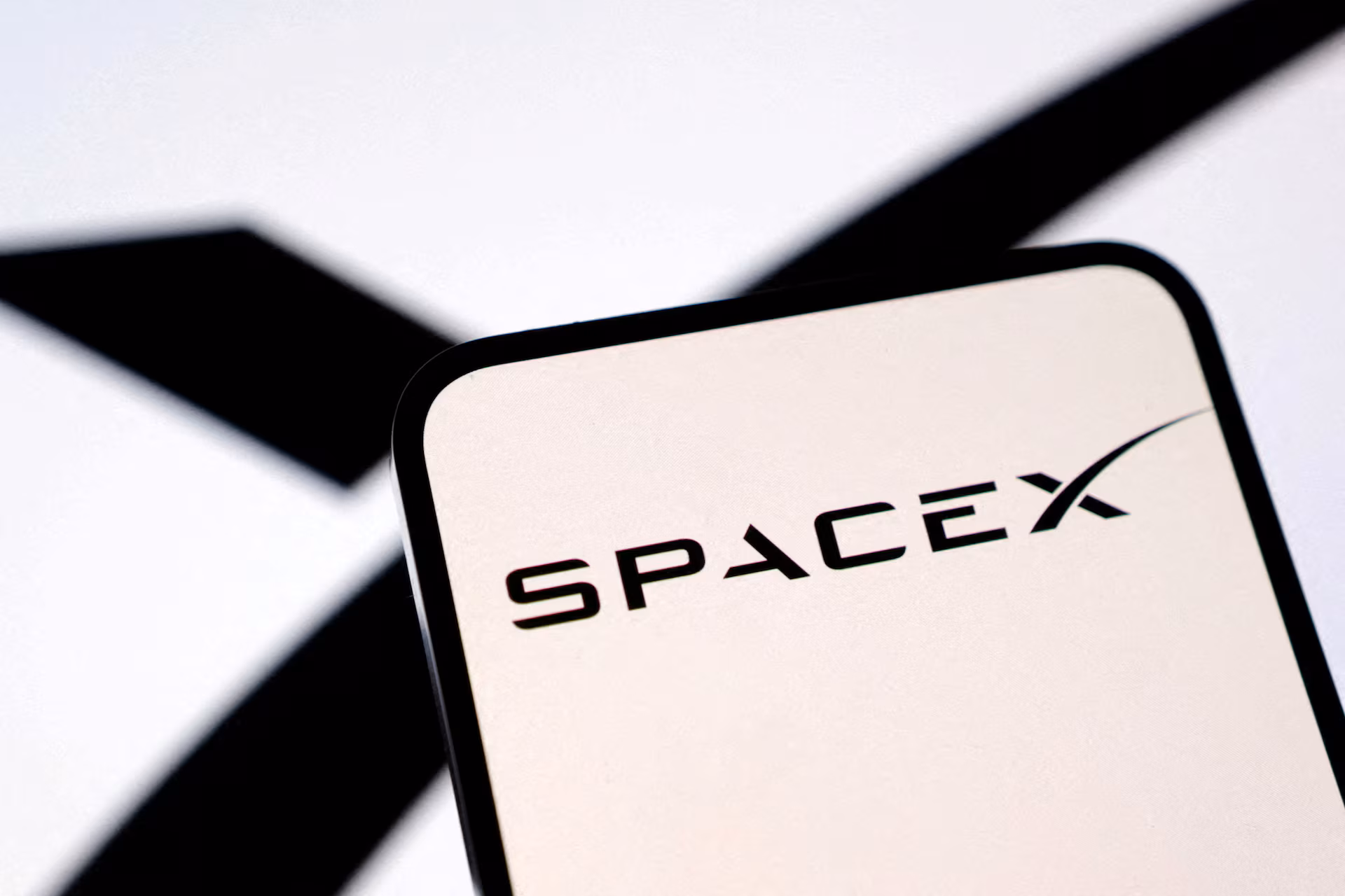 SpaceX 的首次公开募股（IPO）日期是什么时候？